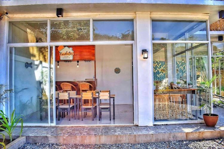 Frachette'S Bed & Breakfast Пуэрто-Принцеса Экстерьер фото